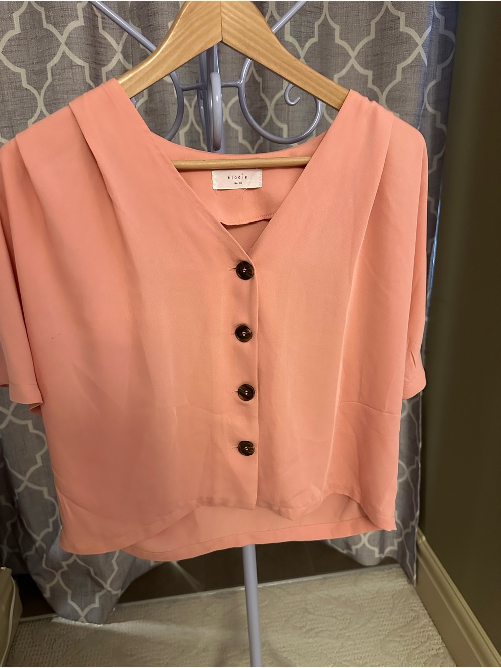 Elodie Coral Button-Front V-Neck Short Sleeve Top